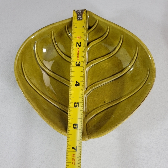 (2) Vtg California Pottery USA L73 Leaf Dish Bowls - Picture 10 of 16